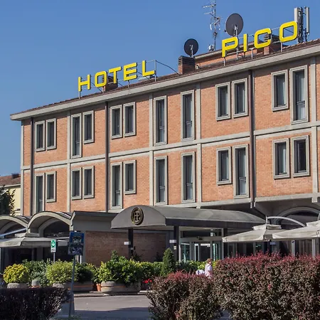 ホテル Pico ミランドラ
