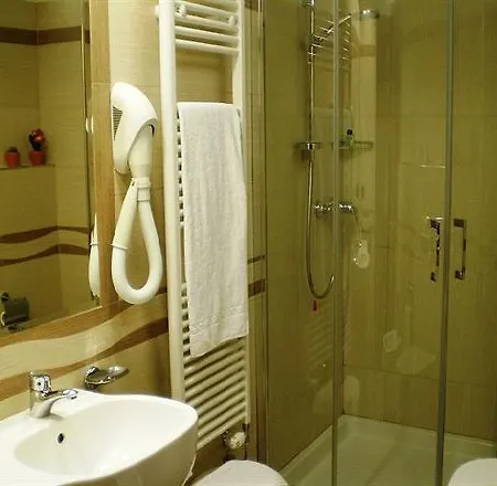 Hotel Pico 3*
