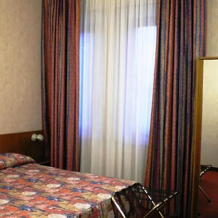 Pico Отель